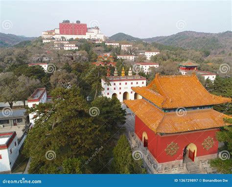 Putuo Zongcheng Temple, Bir Dağ Zirvesinde İmparatorluk Ruhunu Keşfedin!